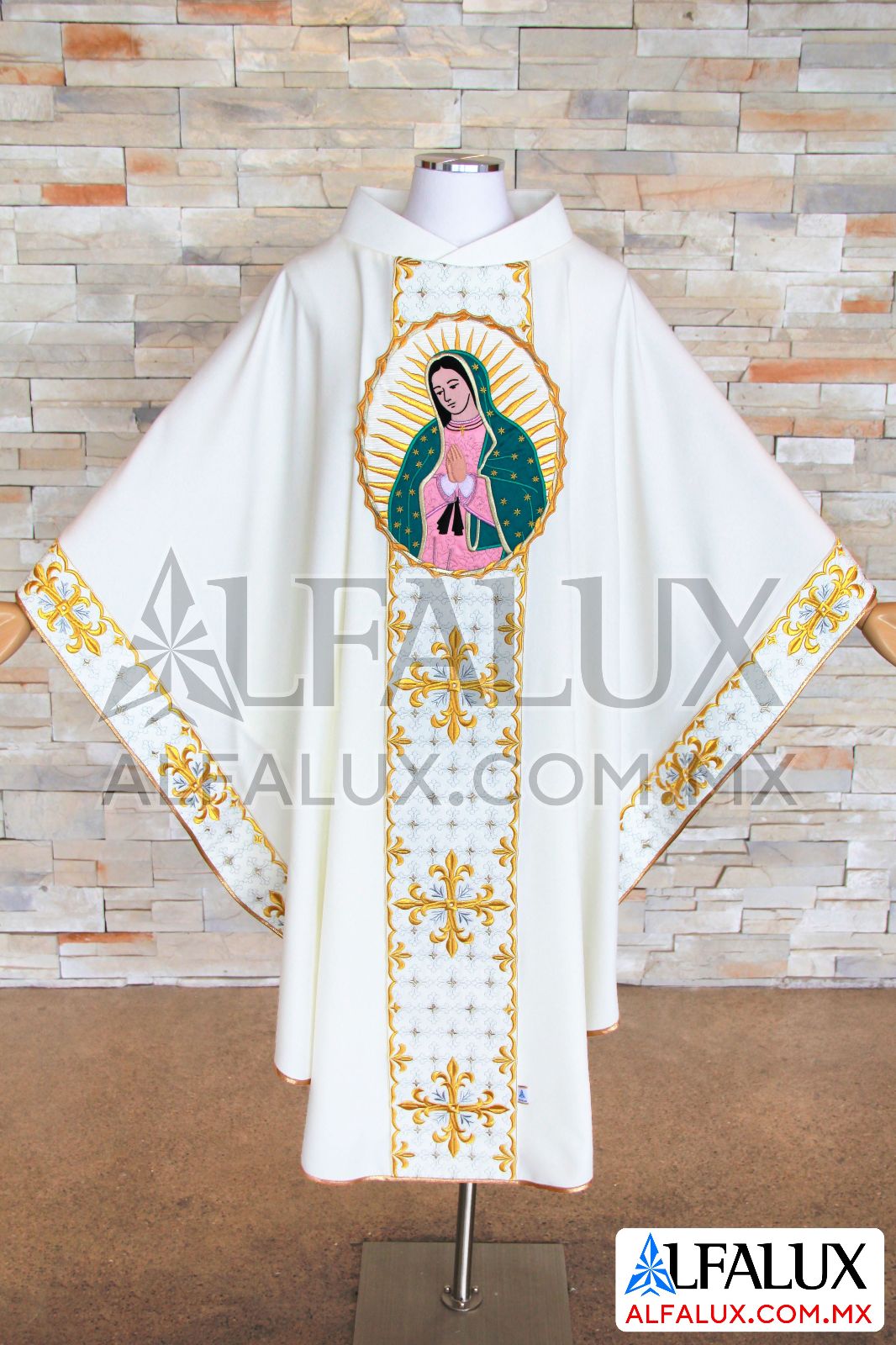 con Vírgen de Guadalupe